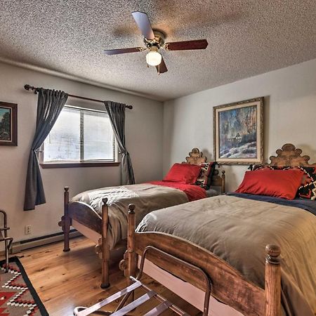 Downtown Red River Retreat With Mtn Views And Yard Buitenkant foto